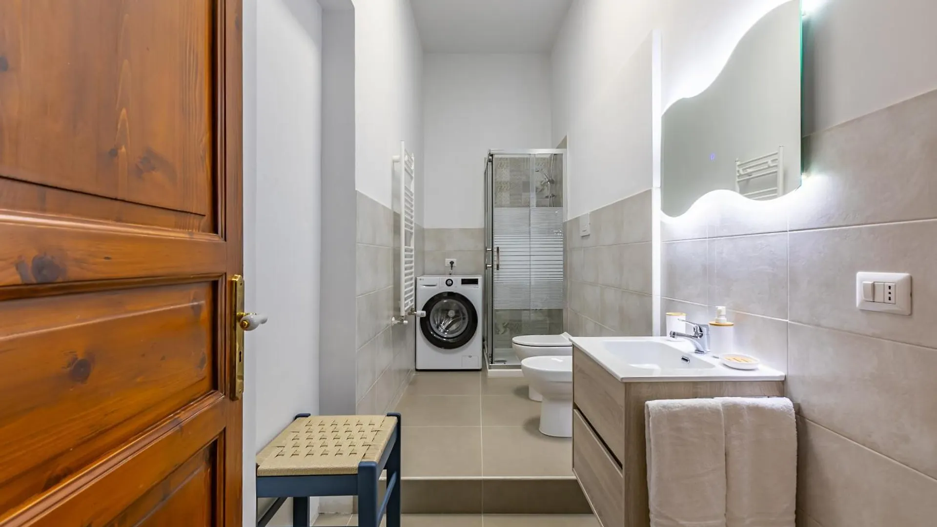 Botanical Gardens And Villa Giulia Lovely Apartments Palermo Italien